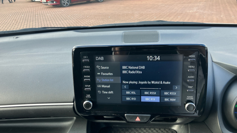 Toyota Yaris 1.5 Hybrid Design 5dr CVT Hybrid Hatchback